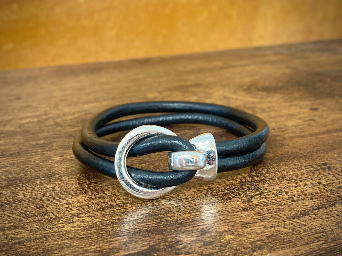 Silver Buckle Leather Bracelet
