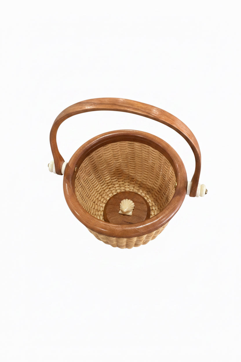 Nantucket Basketworks 3.5" Open Round & tiny scallop #183 (C)