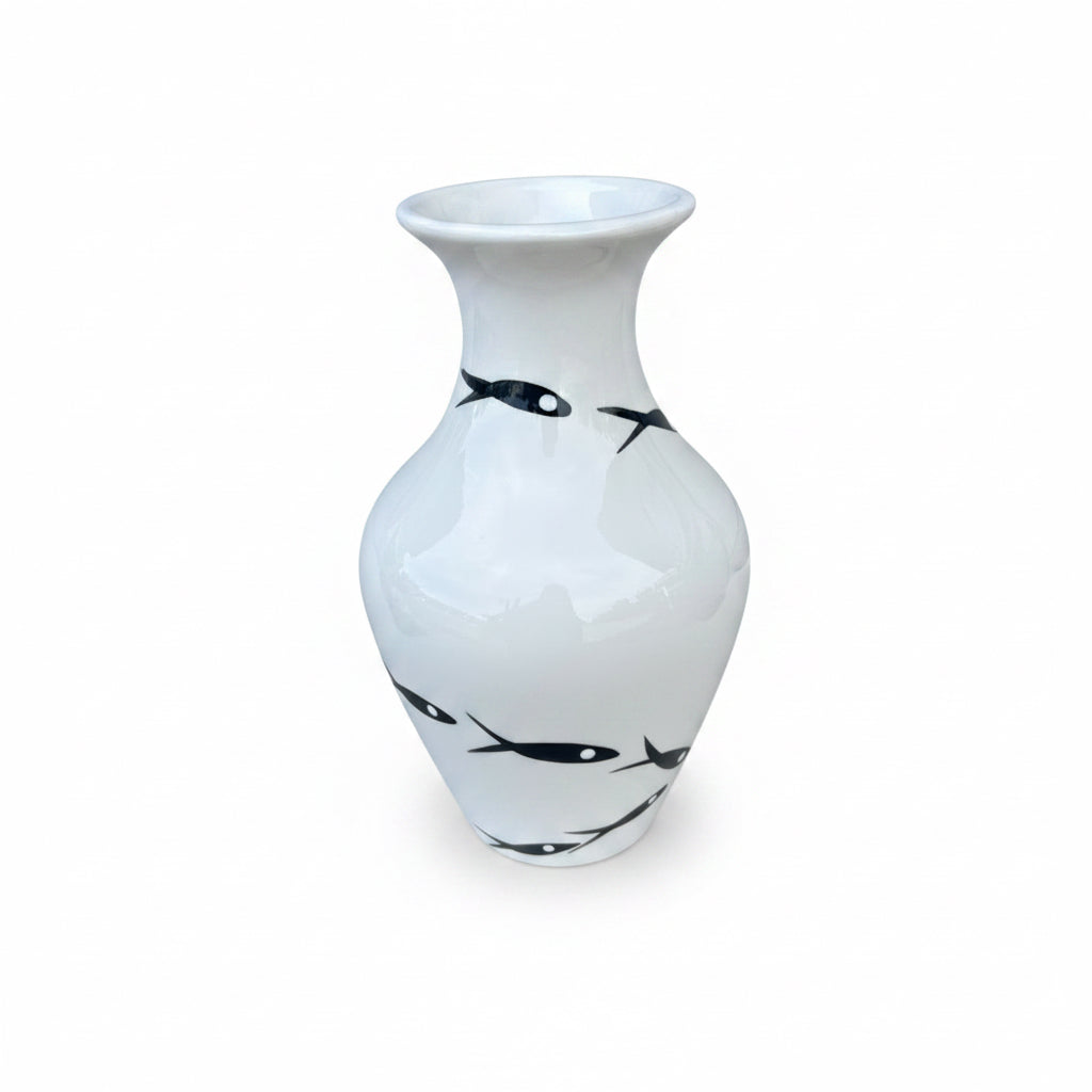 Jobi Vase Anniversary black & white