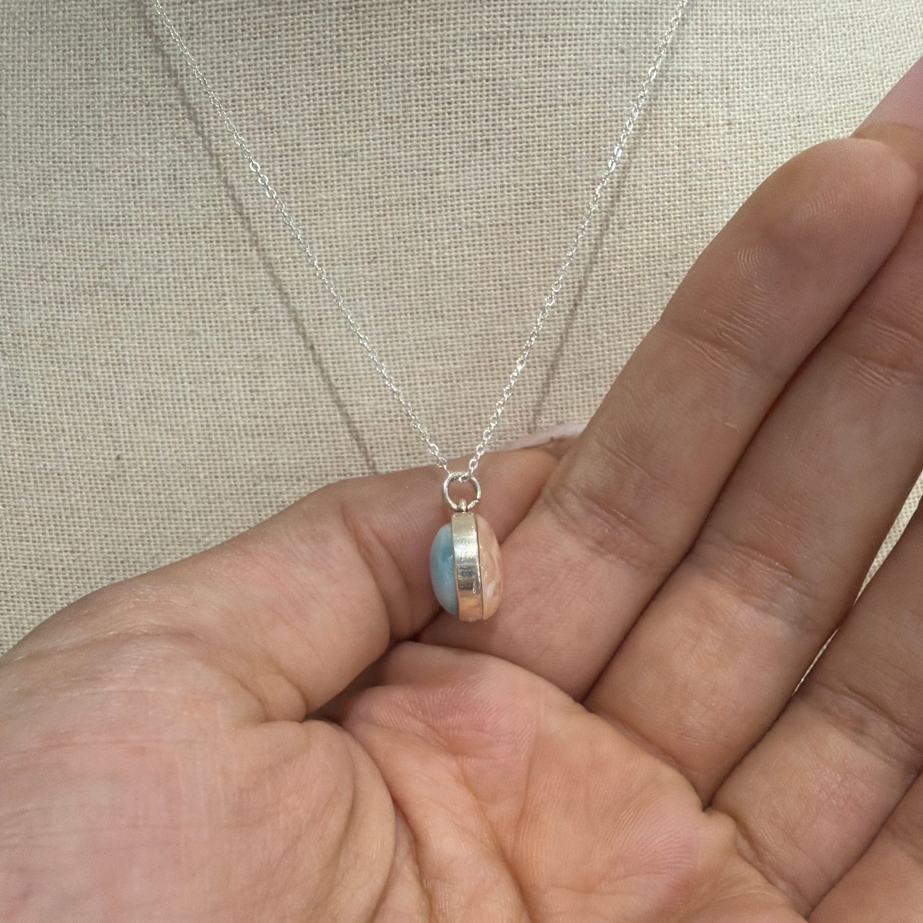 Dune Sandglobe necklace
