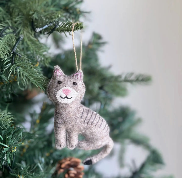Ganapati Grey Tabby Cat Orn FO395-2