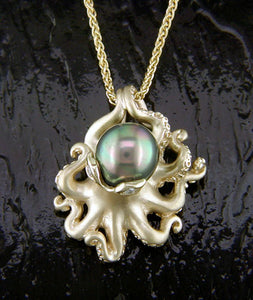 Steven Douglas Gold, Diamond and Tahitian Pearl Octopus Pendant