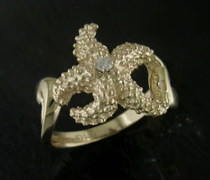 Steven Douglas Gold Star Fish Ring with Diamond