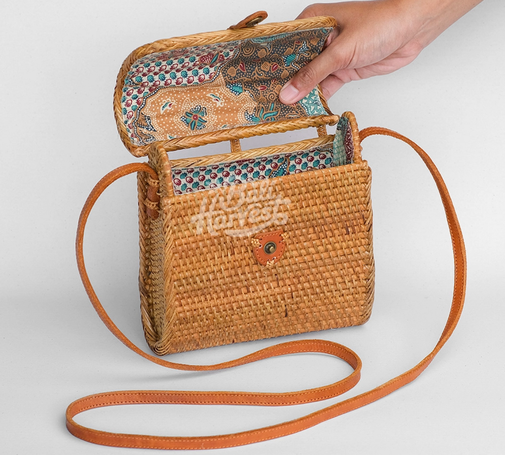 Bali Harvest Rattan Bag (Envelope Brown)