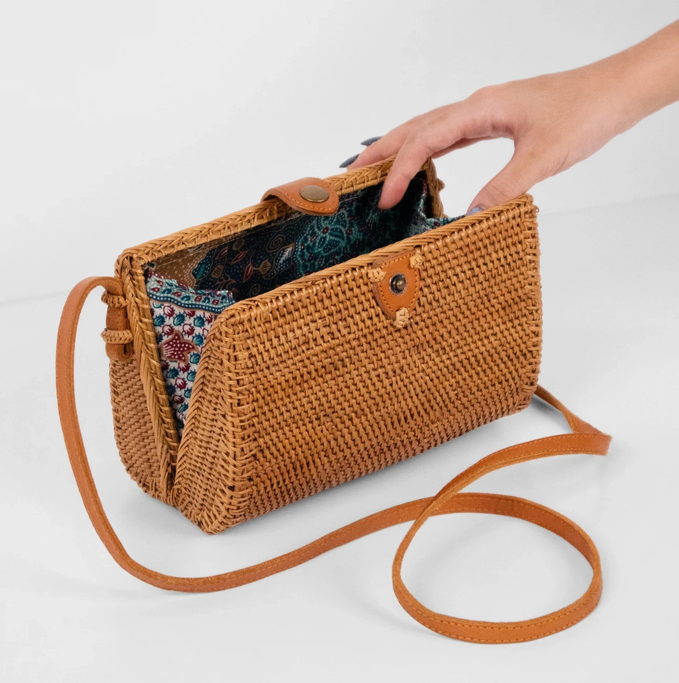 Bali Harvest Rattan Clutch Crossbody (Brown Water Drop)