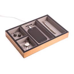 BeyBerk Lace Lacquered Burl Wood Valet